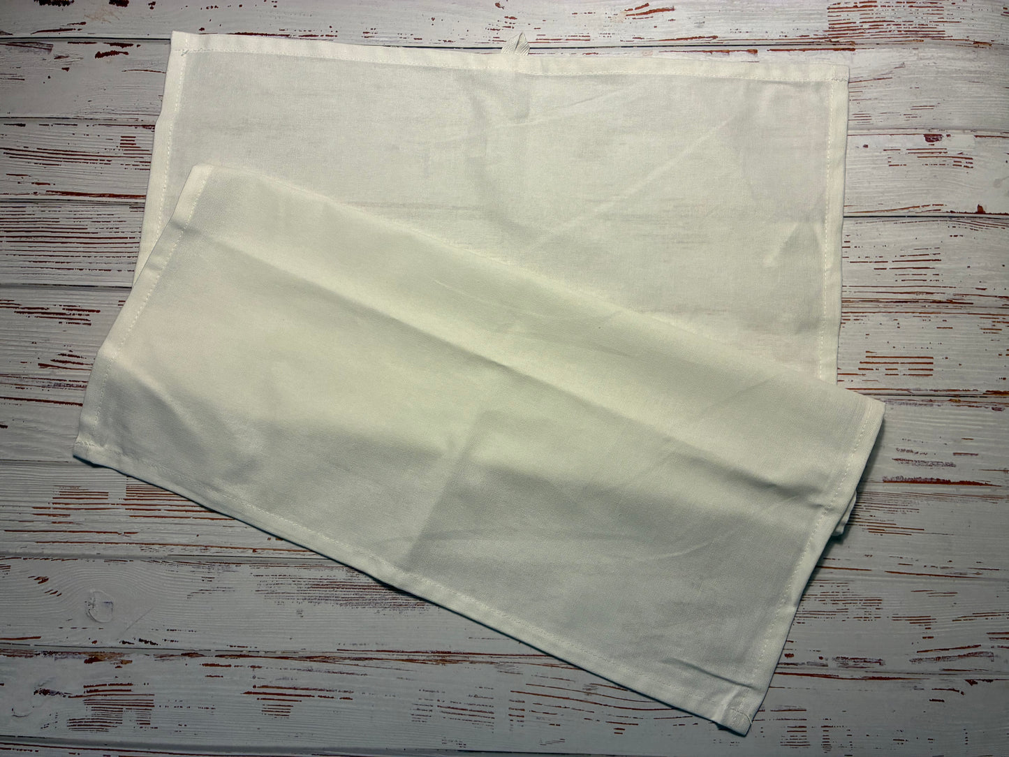 Geschirrtuch bestickt mit Kräutern